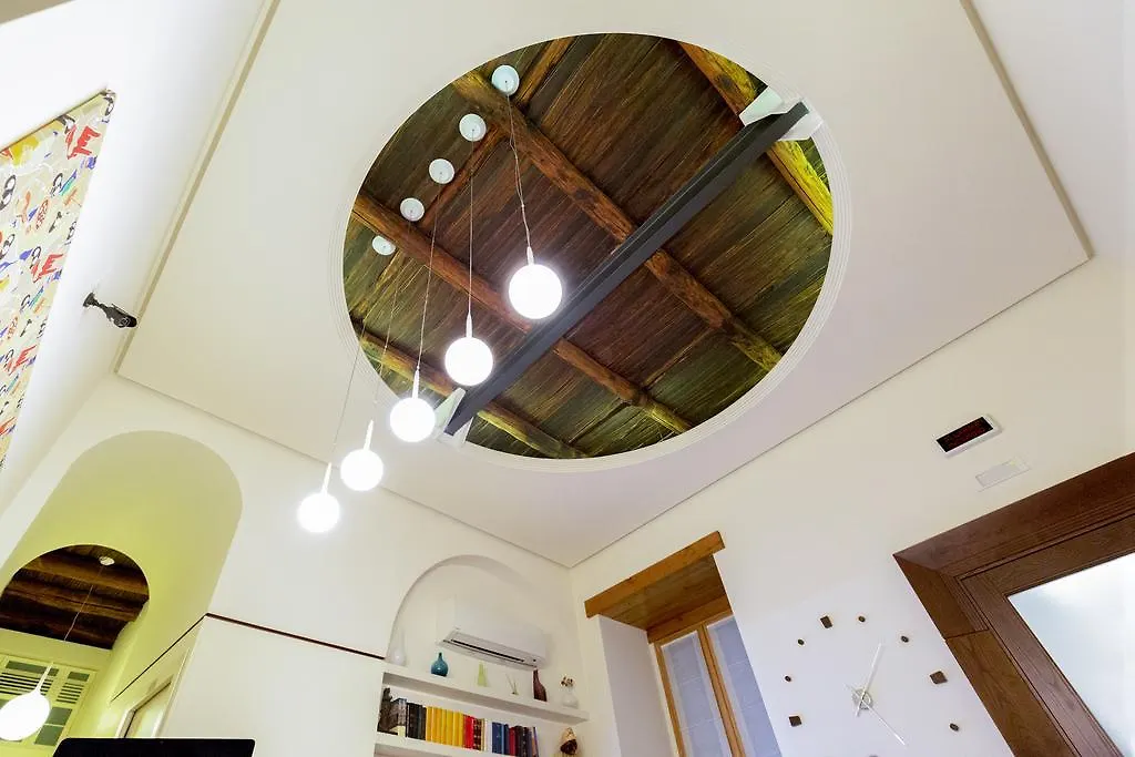Napolart Bed & Breakfast Naples