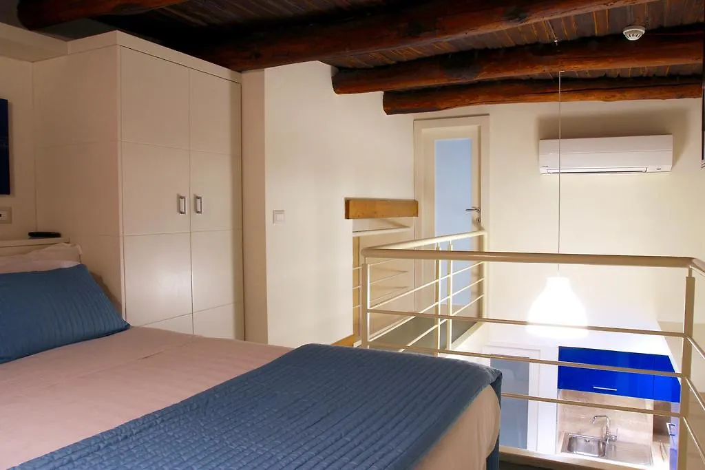 Napolart Bed & Breakfast Naples Italy